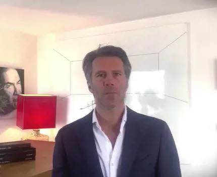Il principe scende in politica: ecco il suo nuovo movimento