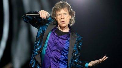 L'estate di Mick Jagger tra i vigneti e il mare della Toscana