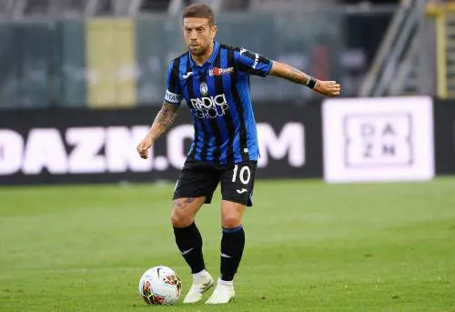 La Dea sempre più Real. Con un fisico bestiale non si può nascondere