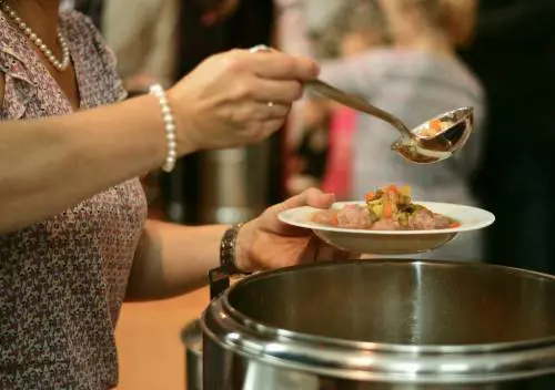 Anche il Rotary in aiuto delle famiglie in difficoltà