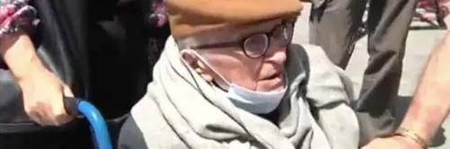 Lettera degli esuli a Mattarella: "Via l'onorificenza allo scrittore che ha negato le foibe"
