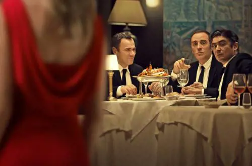 Scamarcio e Mastandrea giocano a fare "Gli infedeli" su Netflix