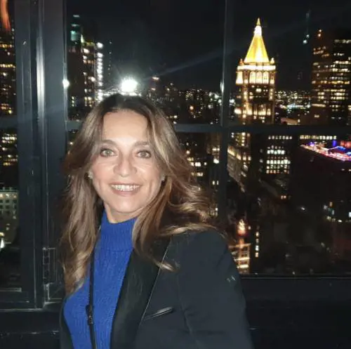 Collovati contro i maschi in gonna. Attacco choc: "Vengo lì e ti brucio"