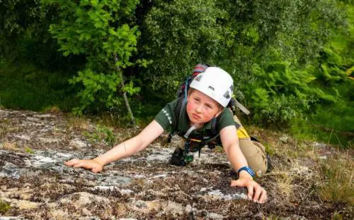 In cima al Cervino col figlio 11enne. "La prova d'amore". "No, una follia"