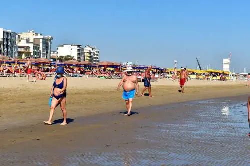 Che estate aspettarsi: il piano di Garavaglia per far ripartire il turismo