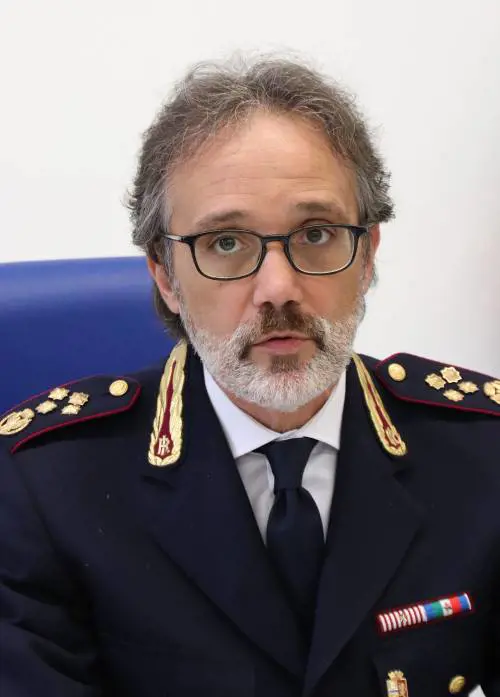 Catturato il violentatore. La paura del quartiere: "Qui c'è troppo degrado"