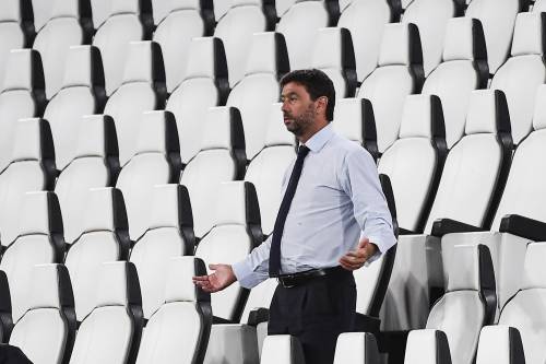 Codacons al veleno sul caso Suarez: "Juventus in Serie B se colpevole"