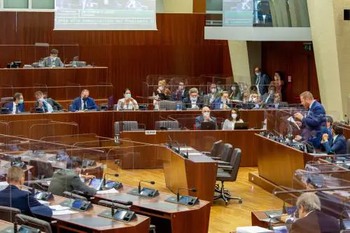 Regione, approvato bilancio. Le Nord entrano in Serravalle