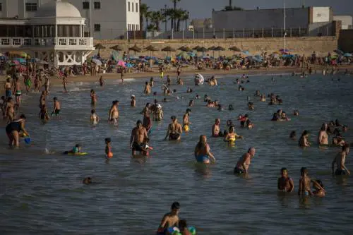 Covid, ansia per i nuovi focolai in Europa: dove non fare le vacanze