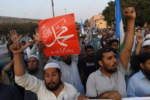 Pakistan, ucciso in tribunale uomo incriminato per blasfemia
