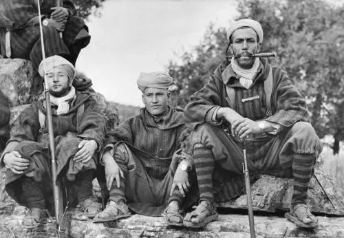 "Così nel '44 i coloniali francesi stuprarono e uccisero mia madre davanti a me"