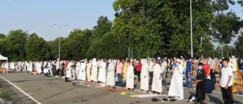 "Sì alla festa islamica, ma vietate processioni": scoppia la protesta a Torino