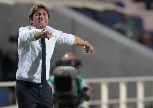 Conte fa impazzire l'Inter. Ora licenziamento o resa
