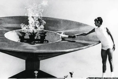 Dalla tedofora al sesso, quante prime volte