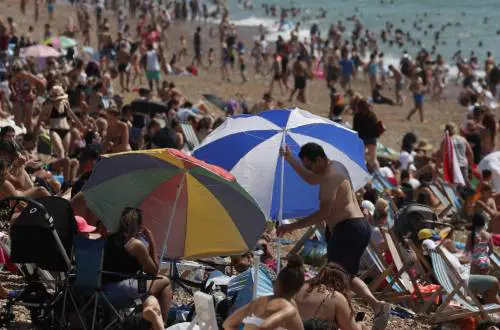 Vacanze in sicurezza? In famiglia e all'aperto. Via al grande esodo estivo.