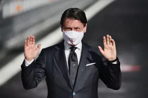 Zero investimenti sul lavoro. Conte ha bruciato 100 miliardi.