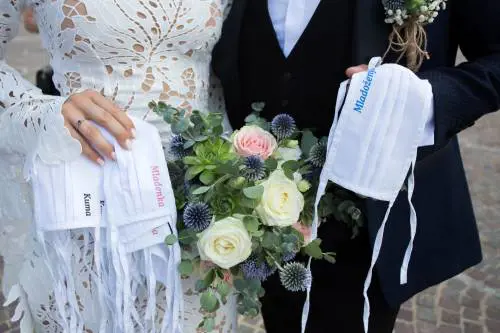 Effetto virus e lockdown. Mille matrimoni in meno (e soltanto 93 religiosi)