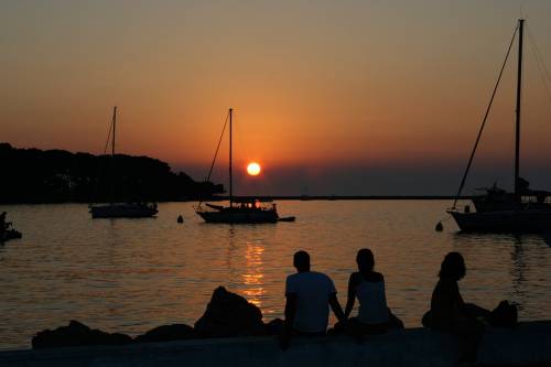 Croazia, quello strano boom di contagi dalla "Ibiza dei poveri"