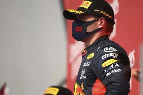 Un Gp da baby fenomeni e Leclerc cresce ancora. Ma salvate il soldato Seb