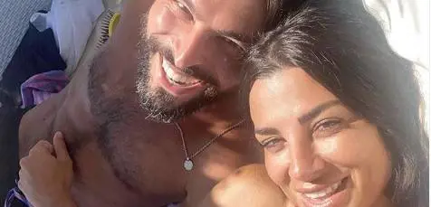 "È un altro pollo da spennare...". Scoppia la polemica sulla Enardu 