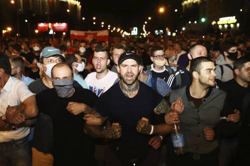 Bielorussia, proteste e scontri a Minsk