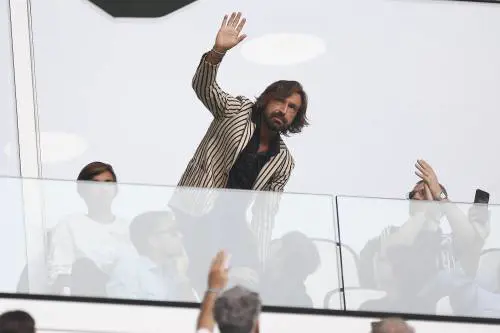Da vecchia a giovane. È la Signora di Pirlo. Matuidi apre le uscite