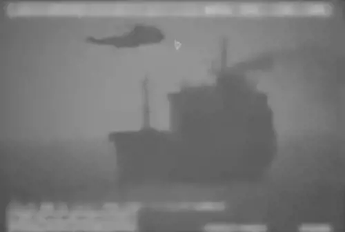 Iran sequestra petroliera: tensione nello Stretto di Hormuz