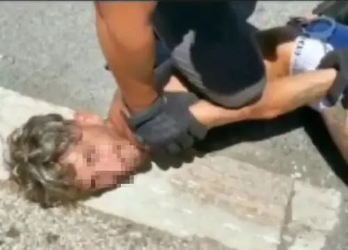 Bimbo venduto a turisti da rom. Rapito dalla madre, ora in fuga