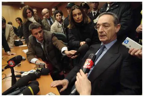 Dal Codacons al comitato dei parenti. Ecco chi c'è dietro le duecento denunce