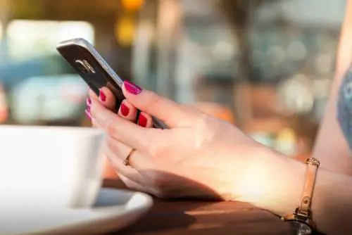 Tradita dal fidanzato lo fa arrestare per droga