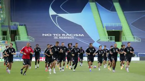 Super Bayern alla prova Lione. E non fa sconti al razzismo