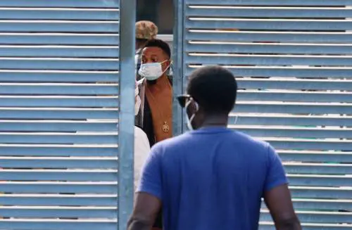 In Spagna la sinistra sta costruendo i muri anti migranti più alti al mondo