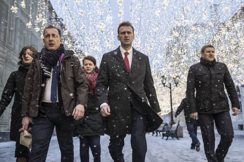 Veleno, volo e ombra di Putin: qualcosa non torna su Navalny