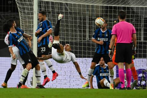 Lukaku, Fenomeno a metà e l'Inter torna pazza. Fa festa ancora il Siviglia