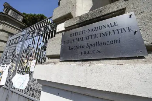 Il vaccino italiano diventa realtà: al via la sperimentazione a Roma