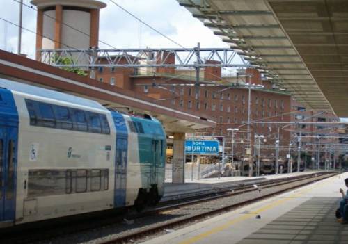 "Devi metterti la mascherina". E il nigeriano tenta di violentarla