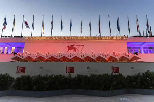 E ora a Venezia il problema è che non ci sono "neri"