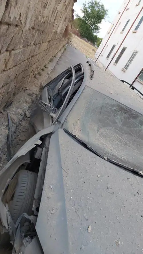 Bomba contro il commissariato di Canosa