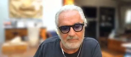 Briatore contro De Luca: "Incompetente, a discapito del suo popolo"