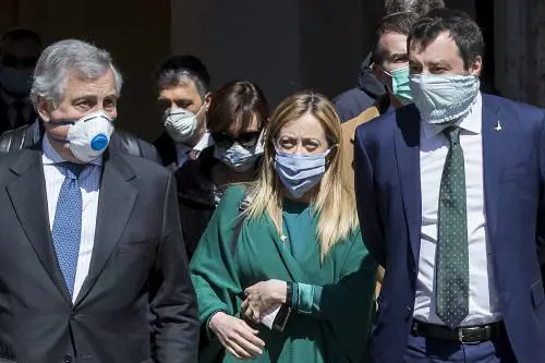 Il centrodestra compatto. "Niente aiuti, voto subito. Ora Conte venga in Aula"