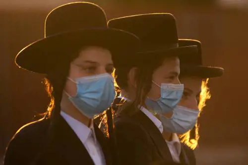 Israele, nuovo lockdown È il primo Paese a farlo