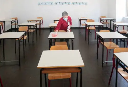 Passione e buona volontà, così è ripartito l'asilo