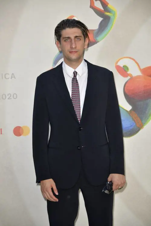 Pietro Castellitto mette in scena i disastri di due famiglie, dove tutti sono "Predatori"