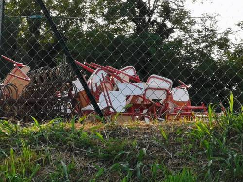 Tutti gli sprechi in una foto: ecco la scuola della Azzolina