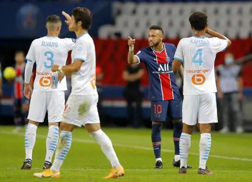 Felipe Melo difende Neymar: "Peccato non aver giocato contro quel razzista di..."