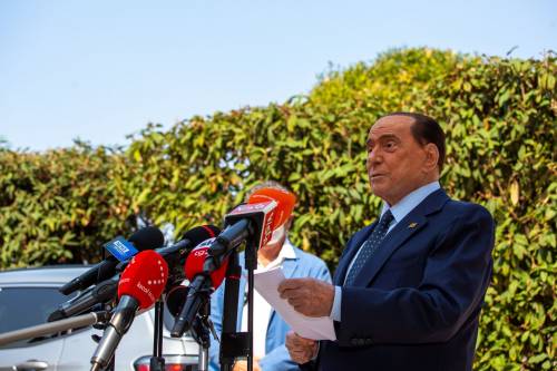 Berlusconi: "Con la sinistra in Puglia problemi irrisolti. Lunedì vincerà Fitto"