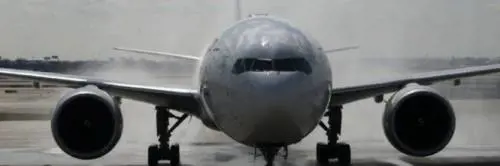 "Noi piloti eravamo dei privilegiati. Poi sono arrivati i licenziamenti. E adesso c'è chi si trasferisce in Vietnam per 1.200 dollari al mese"