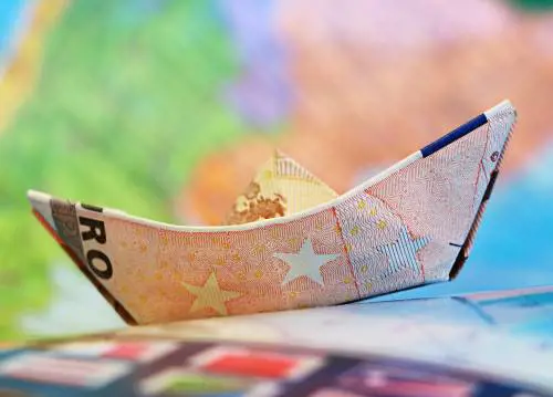 Attenzione ai soldi dati ai figli. Scatta la batosta per i contanti