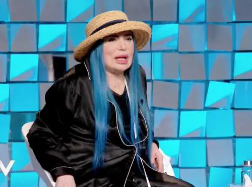 Il dramma di Loredana Bertè: "Mi ha violentata e riempita di botte"
