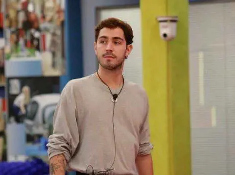 Un malore per Tommaso Zorzi. Cos'è successo nella casa del Gf